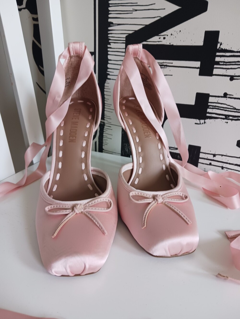 Steve Madden Blush Pink Satin Ankle Tie Ballet Heels Size 7.5 - Picture 3 of 13